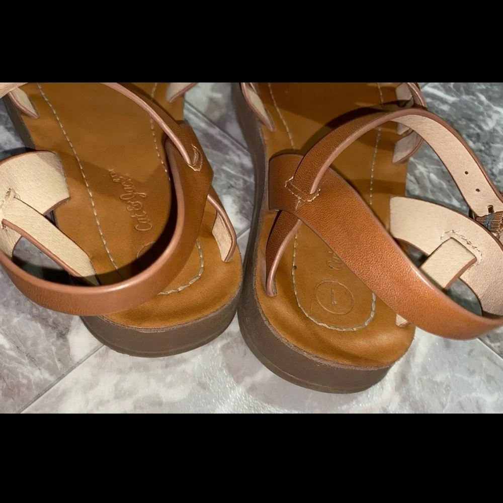 Cat & Jack Girls Lillian Brown Ankle Strap Sandals Size 1 Little Girl